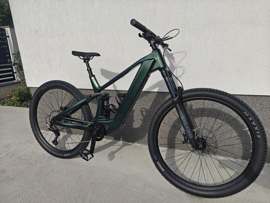 Bicicleta electrica e-mbt Trek Specialized Carbon