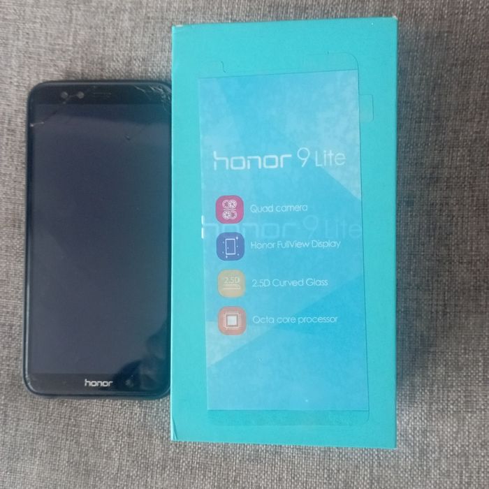 Vând două telefoane