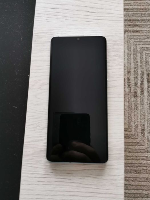 Display  original Huawei P 30 Pro fără zgârieturi sau spărturi, arată ca nou 10 din 10