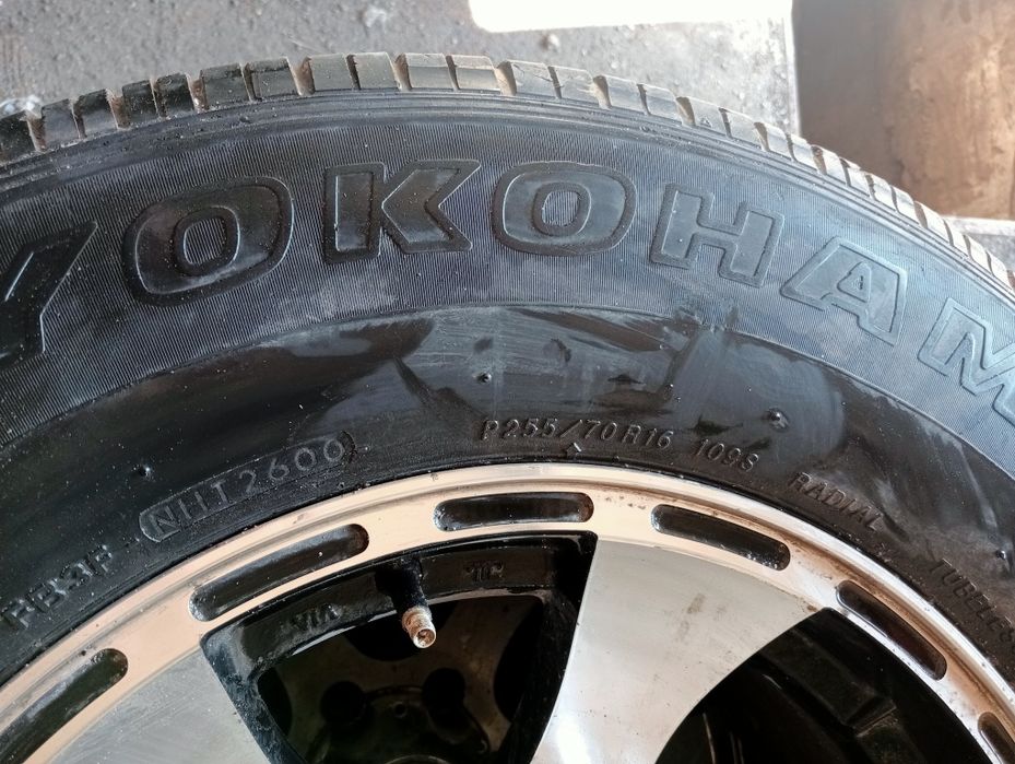 Продам диски с резиной.