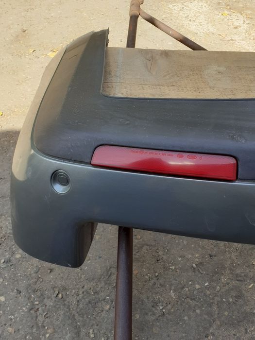 Продам бампер задний