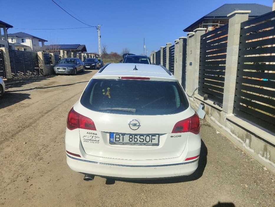 Opel Astra J Sport Tourer  2015