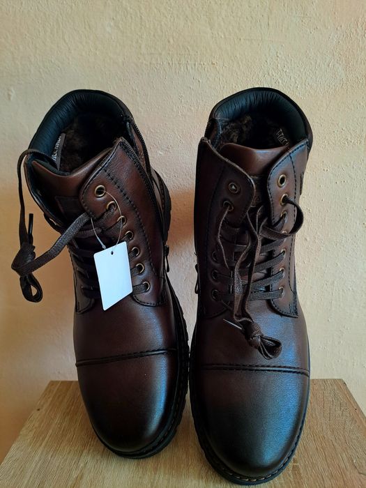 Продам ботинки мужские!