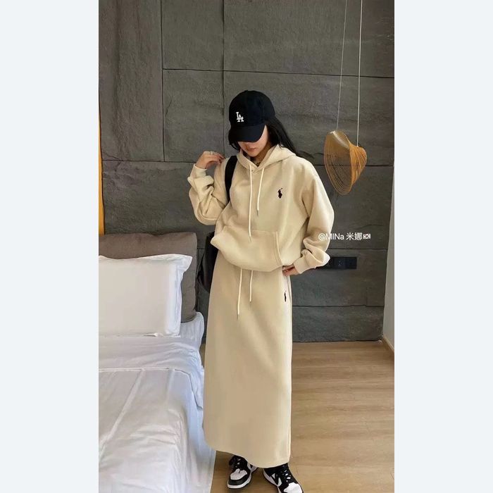 Продам спортивный костюм