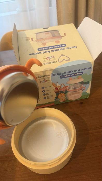 Vas Termo Portabil pentru Diversificare – Mese calde oriunde te-ai afla!