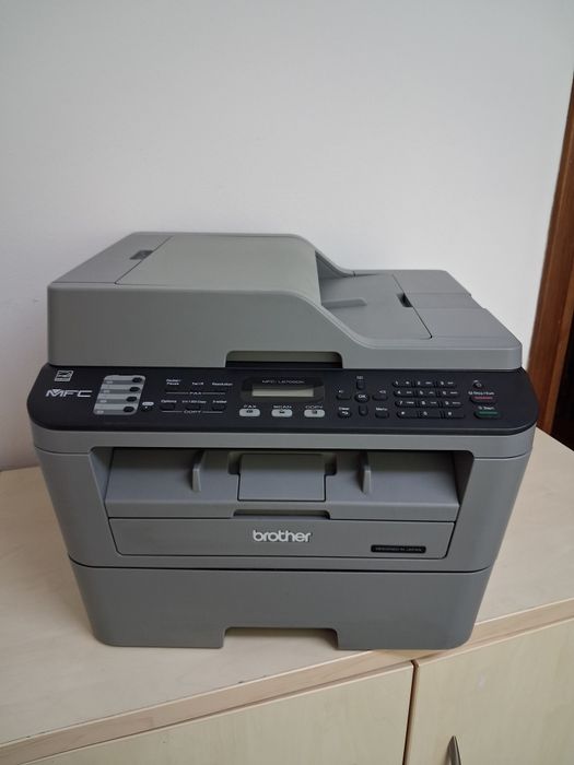 Imprimanta laser Brother l2700