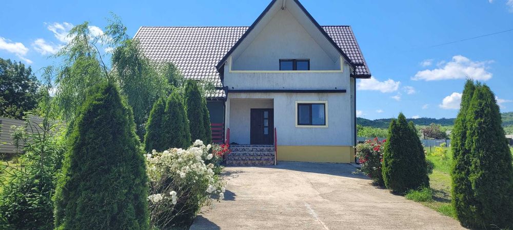 Persoana fizica vand casa parter+ etaj