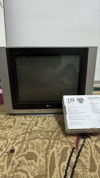 …..Телевизор… LG