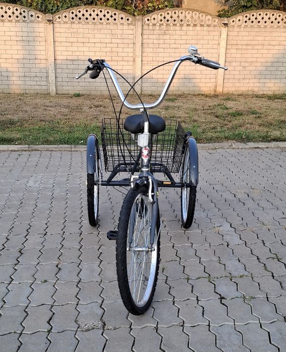 Vând tricicleta pegas nouă preț 1800 ron neg