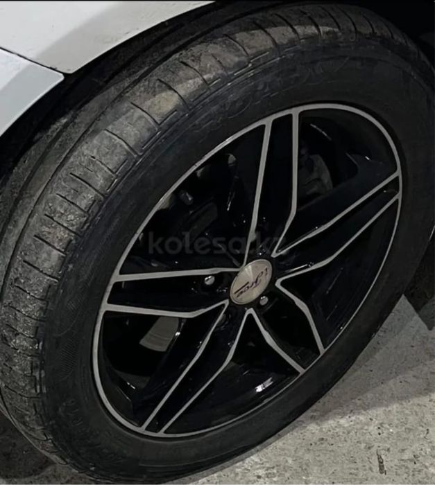 Продается диски почти новая