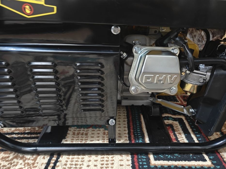 Бензиновый генератор DeWalt