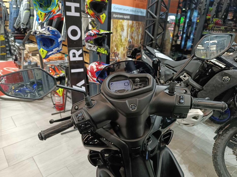 Yamaha RAYZR 125 nou-se conduce cu B-stoc EST BIKE Campina