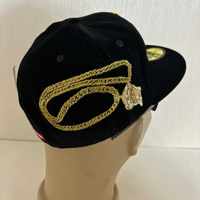 Уникални шапки с права козирка S shapki s prava kozirka  шапка fitted