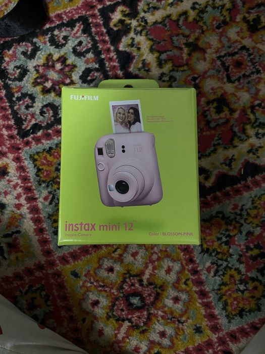 Камера моменталка,instax mini 12 розовый