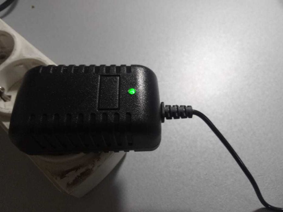 Зарядка на детскую машину