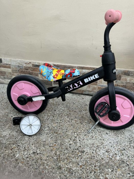 Детско колело WAX BIKE с помощни колела – почти ново