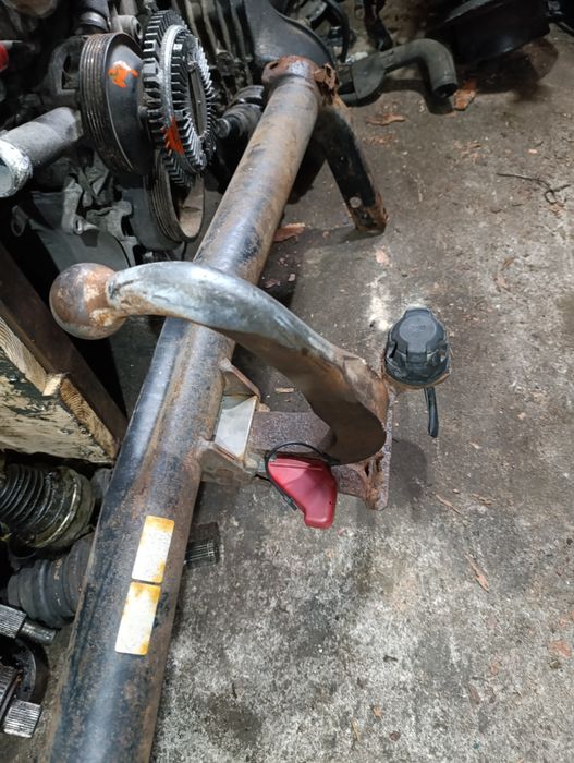 Фаркоп на Фольксваген Пассат В3