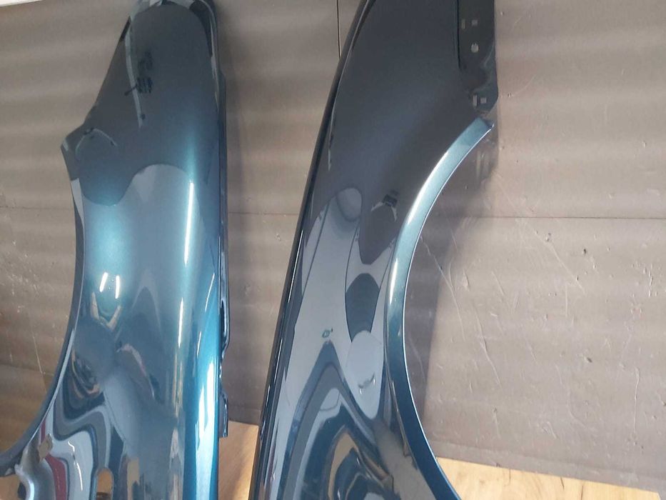 Aripa Fata Dreapta&Stanga VW Golf 4/IV 1998-2004 (LC6X (Verde))