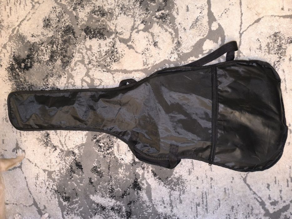 Продаеться Электрогитара