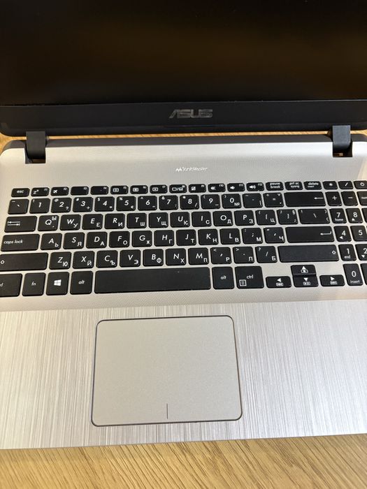 Laptop Asus VivoBook 15