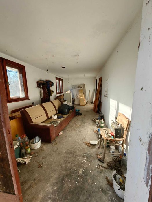 Продава се Къща в с. Златуша, Област София-област - 180 кв.м за 723 €/кв.м - Снимка #3