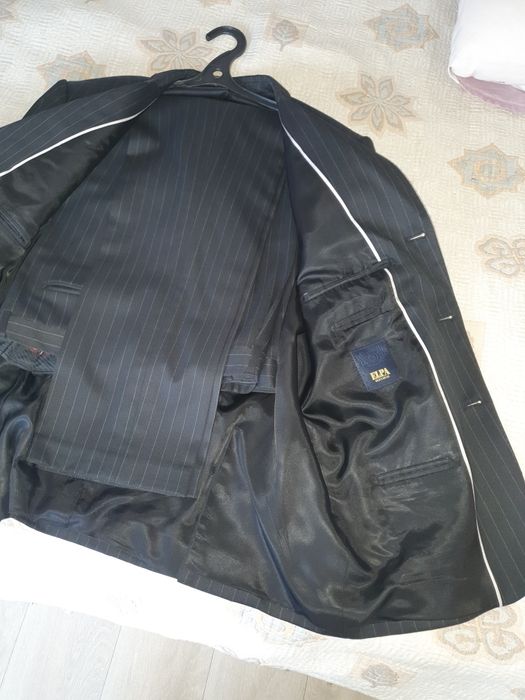 Продам хороший костюм