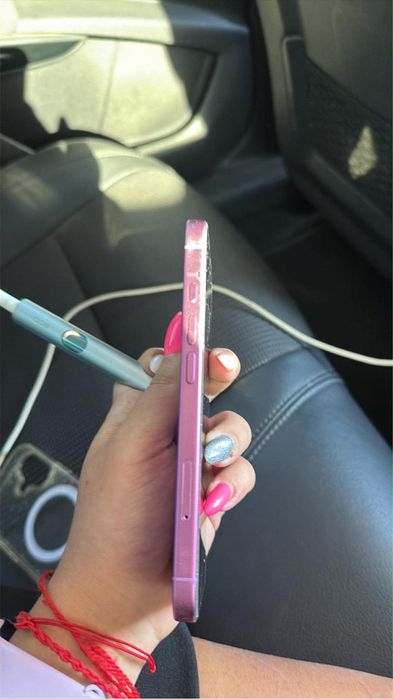 Iphone 16,128 GB