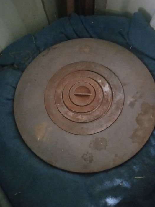 Плита чугуная круглая