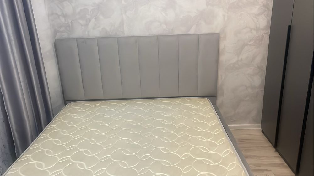 Продам двух спальную кровать