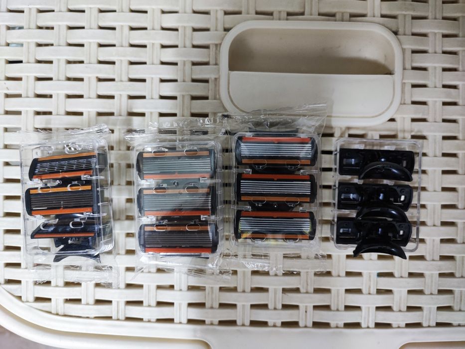 Новые лезвия для бритв Gillette Fusion 5/Proglide