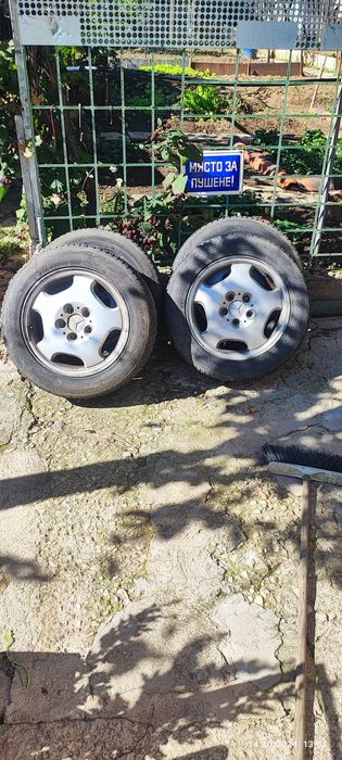 Оригинални алуминиеви джанти 16 5x112  със зимни гуми Mercedes