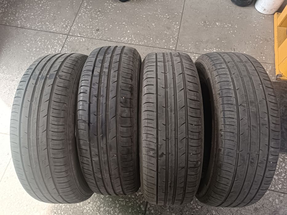 Продам комплект шин