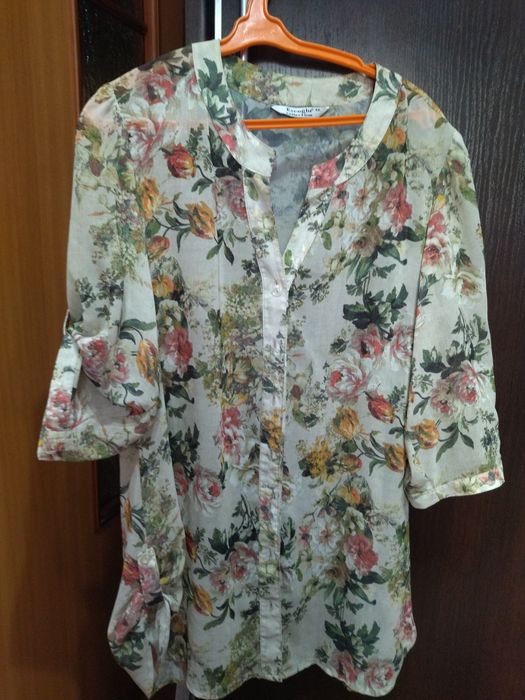 Продам женское платье 58 размер