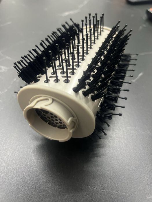 Shark flexStyle   овална четка