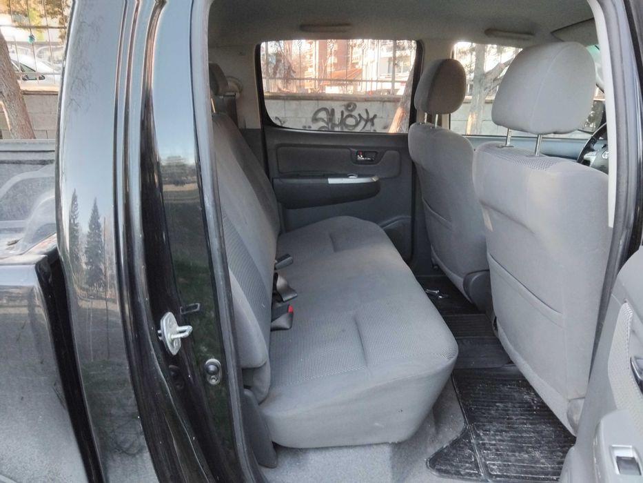 TOYOTA HAILUX Пикап, Джип, Тойота Хайлукс, 3,0 автоматик, навигация !