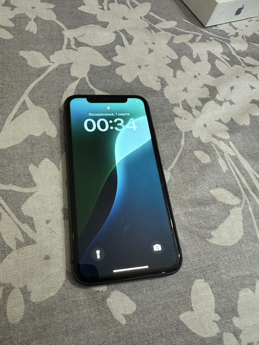 iPHONE 11, (64гб, 74% аккумулятор)