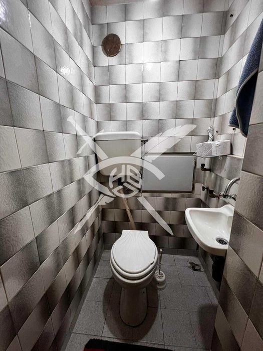 Продава се Четиристаен апартамент в Бургас, Меден рудник - зона А - 93 кв.м за 1052 €/кв.м - Снимка #16