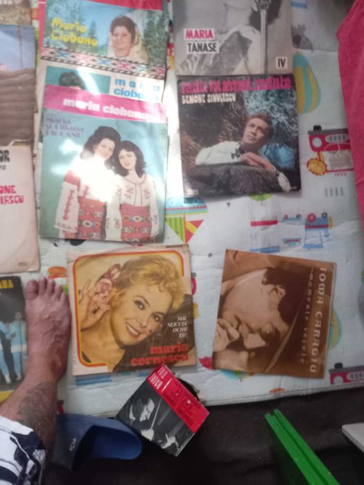 Discuri vinyl de vanzare