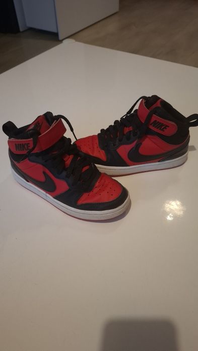 Sneakers Nike rosu cu negru