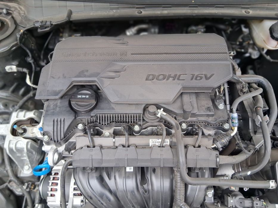 Киа   К4  LX 2.0  18500km