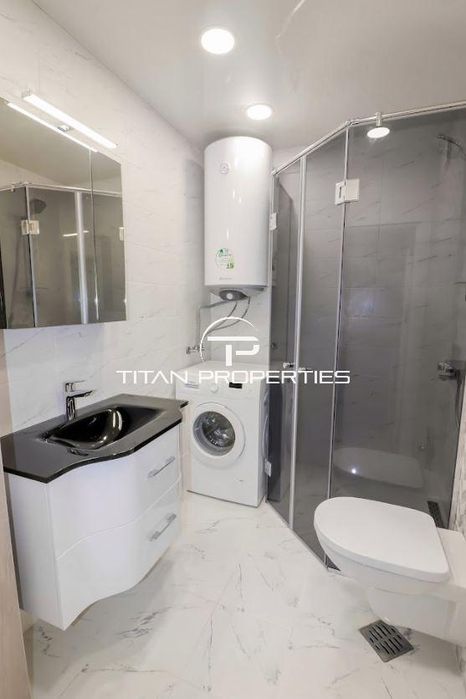 Дава се под наем Тристаен апартамент в Варна, Бриз - 100 кв.м за 1100 € - Снимка #8