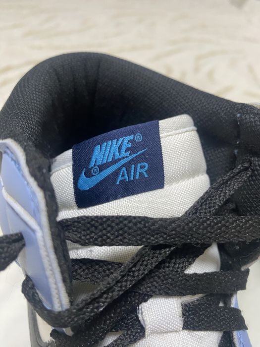 Adidasi Nike Air Jordan 1