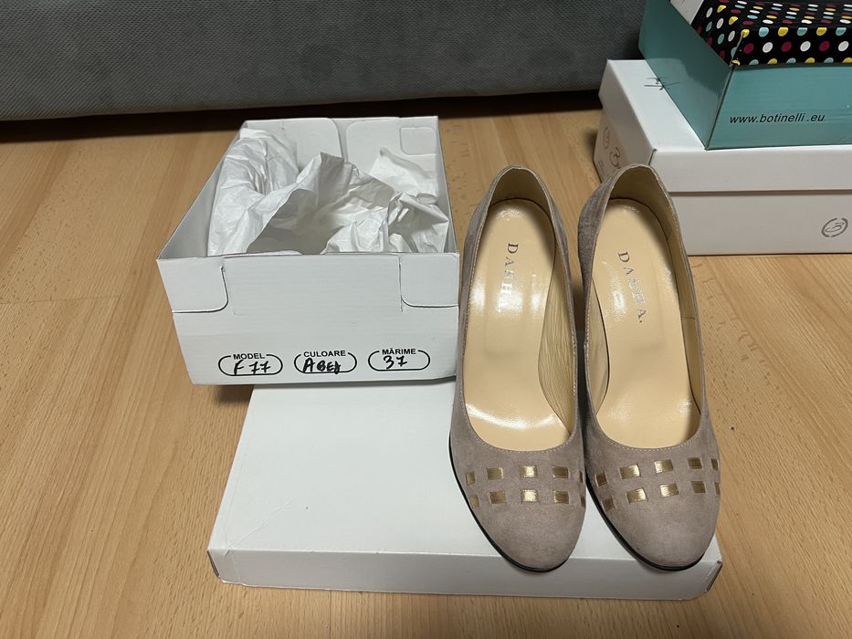 Pantofi dama piele intoarsa