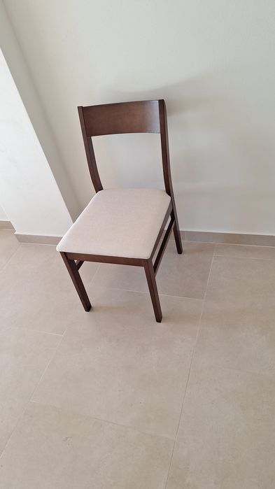 Scaun de lemn dining