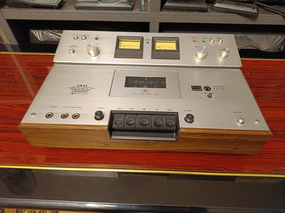 Дека Akai GXC-310D