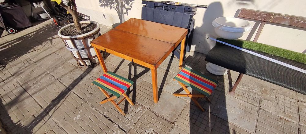 Винтидж сгъваема дървена маса комплект