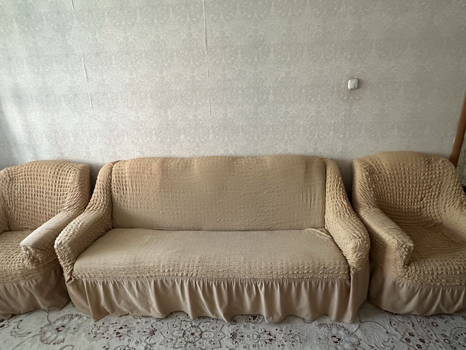 Диван с креслами