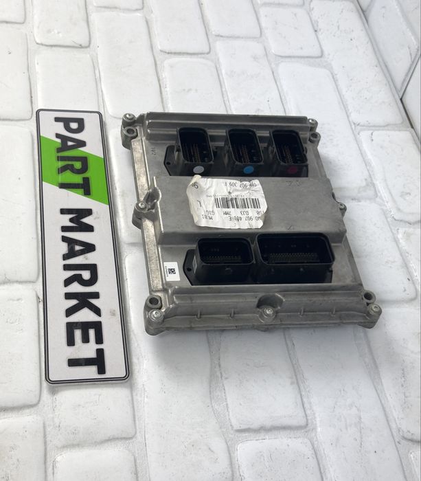 Компютър двигател AUDI A4 A5 8W0907401E 059907309F