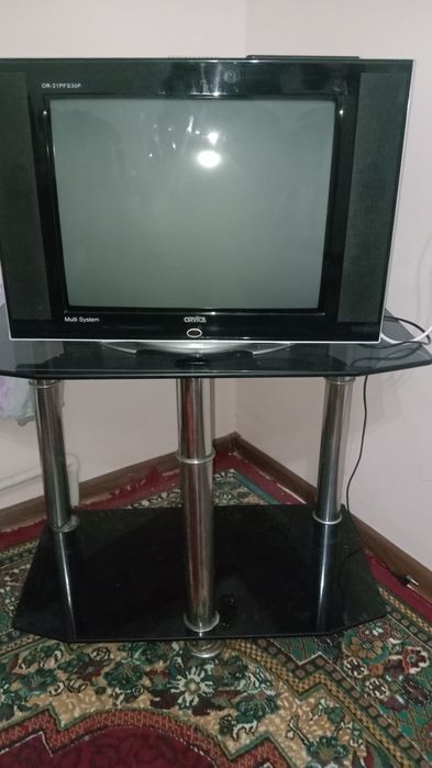 Телевизор состояние отличное с поставкой продаётся в месте