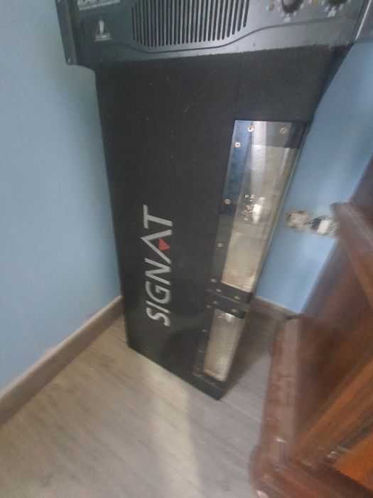 Vand subwoofer auto